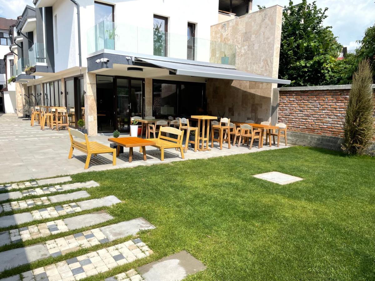 Aleea Teilor Hotel Campulung Ngoại thất bức ảnh