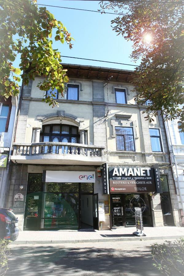 Aleea Teilor Hotel Campulung Ngoại thất bức ảnh